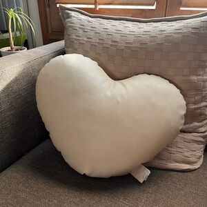 NEW Gathre Heart Pillow - CURRANT